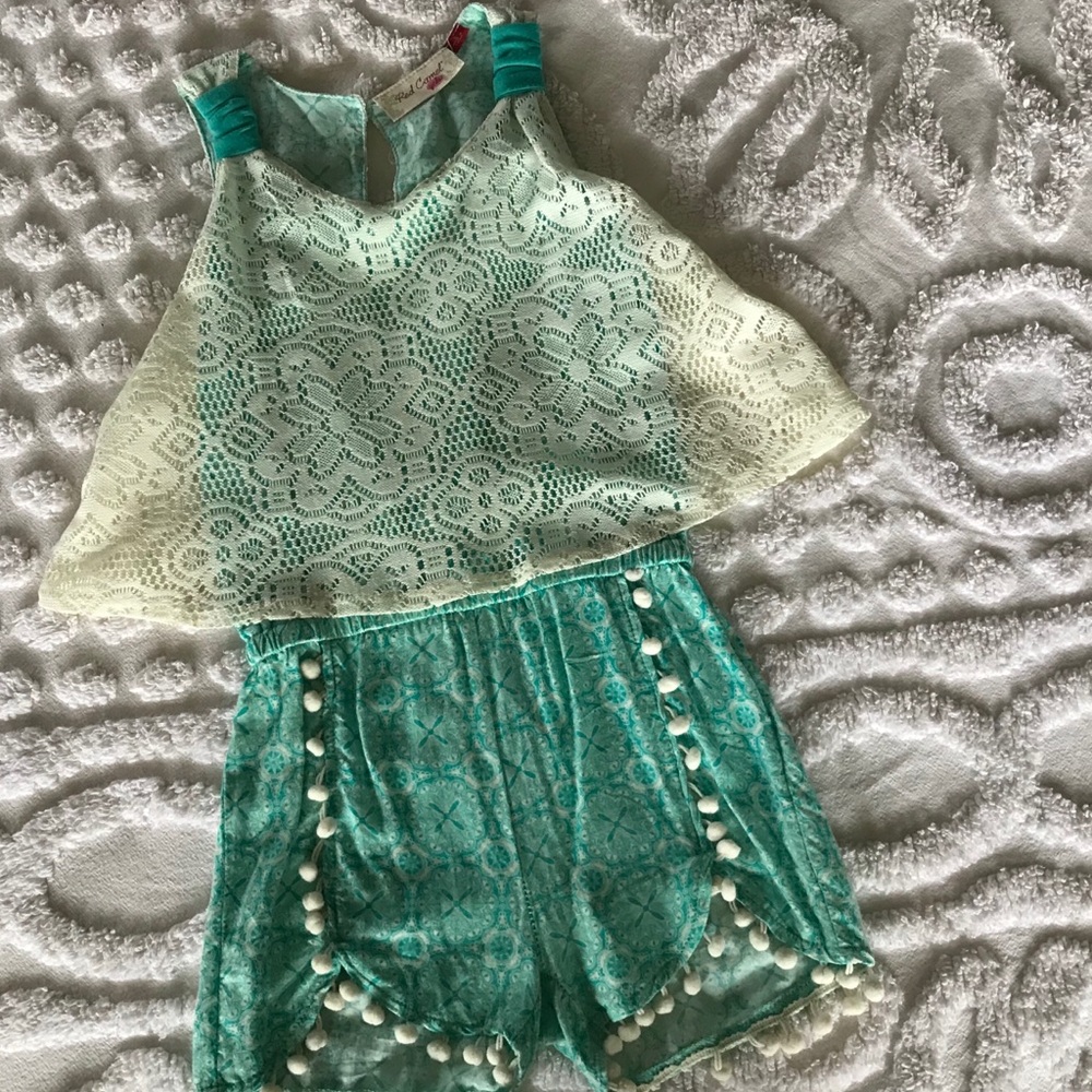 Girl’s Sleeveless Romper